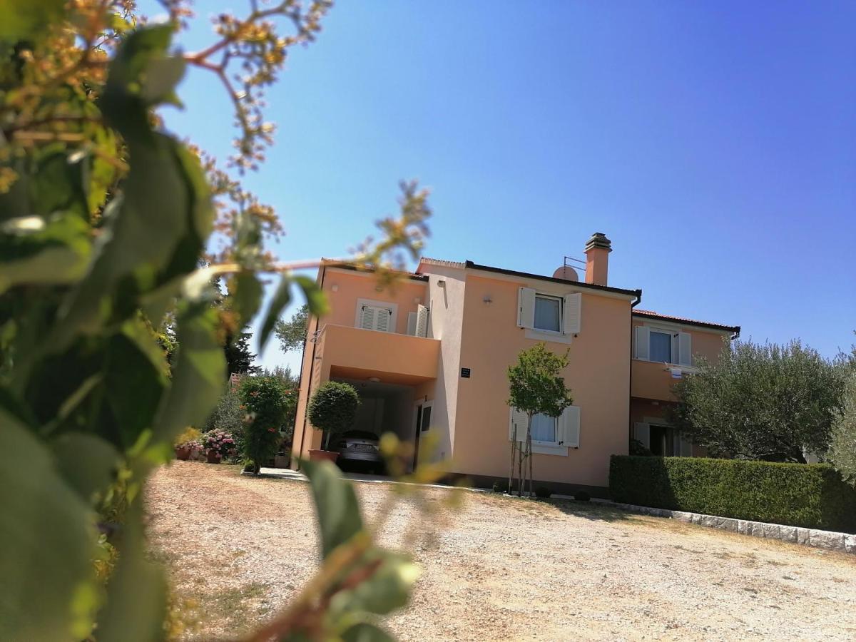 Kvasina Apartments Zadvarje Dış mekan fotoğraf
