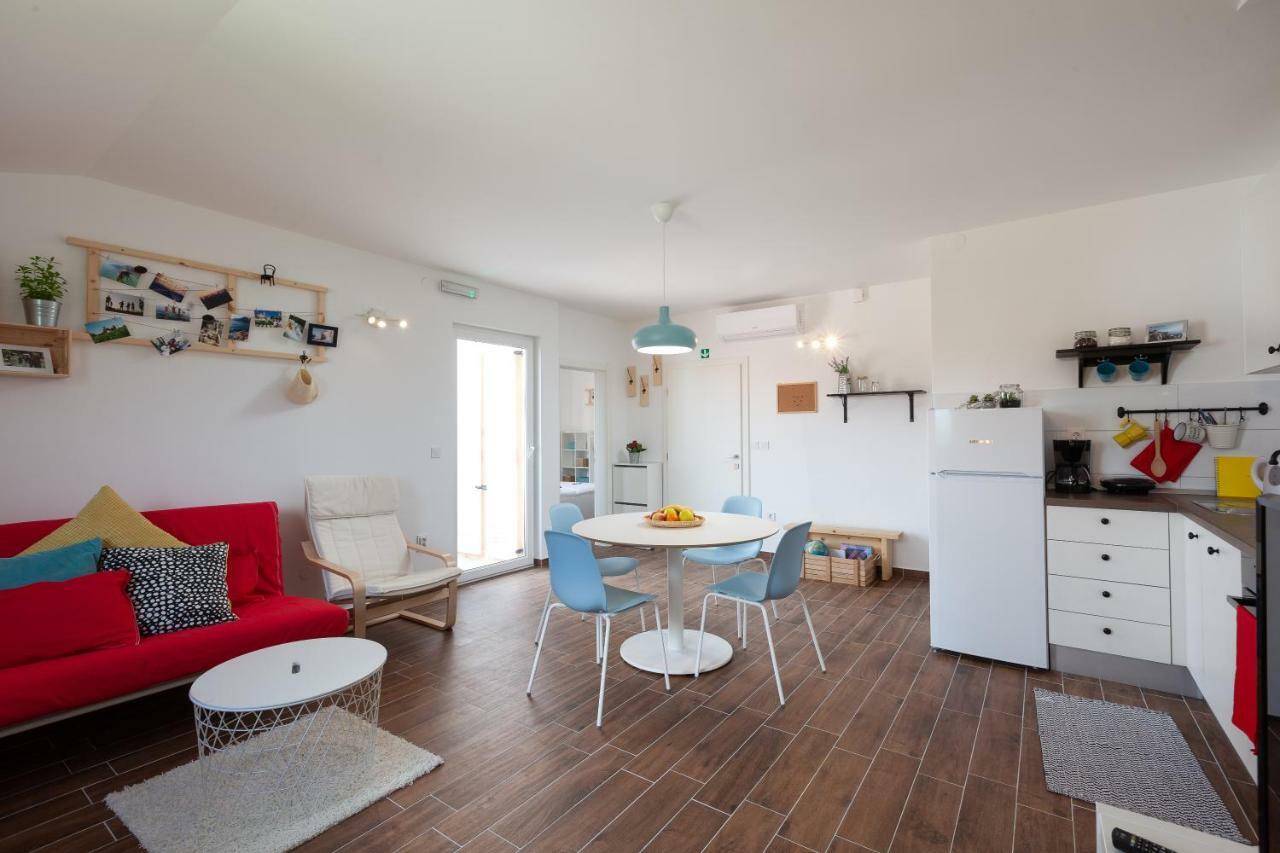 Kvasina Apartments Zadvarje Dış mekan fotoğraf