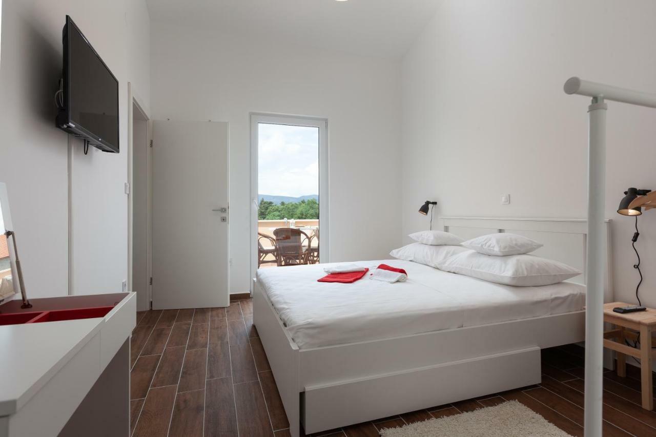 Kvasina Apartments Zadvarje Dış mekan fotoğraf