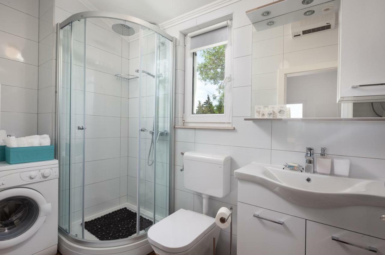 Kvasina Apartments Zadvarje Dış mekan fotoğraf