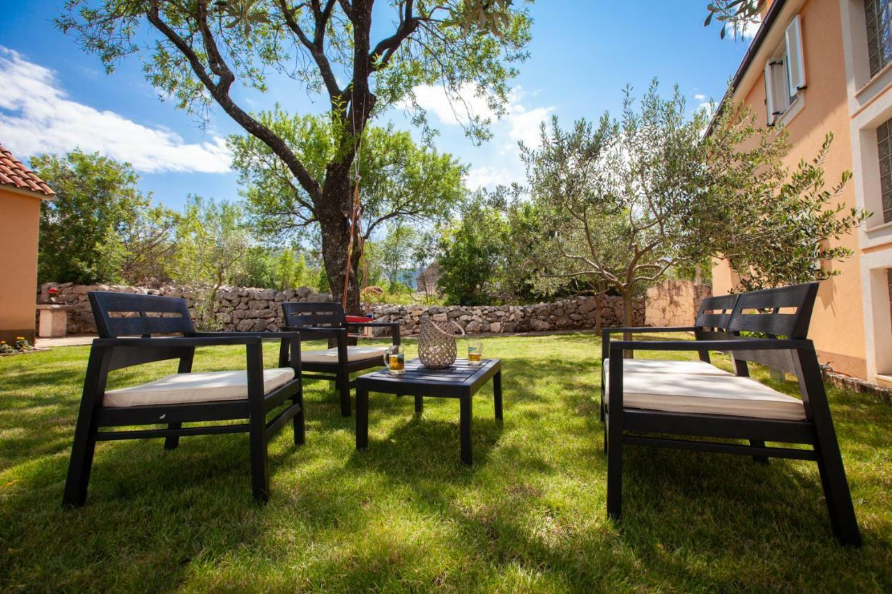 Kvasina Apartments Zadvarje Dış mekan fotoğraf