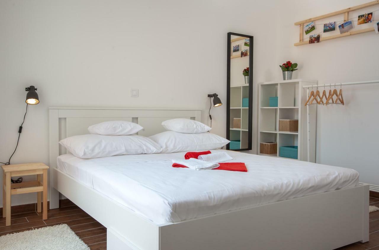 Kvasina Apartments Zadvarje Dış mekan fotoğraf